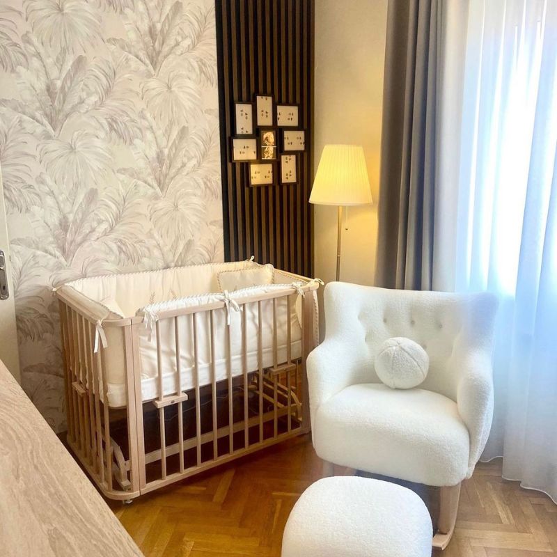 co-sleeper ledikant met wiegbekleding, naturel houten co-sleeper ledikant, babyrace co-sleeper ledikant, houten babybedje, meegroeibed