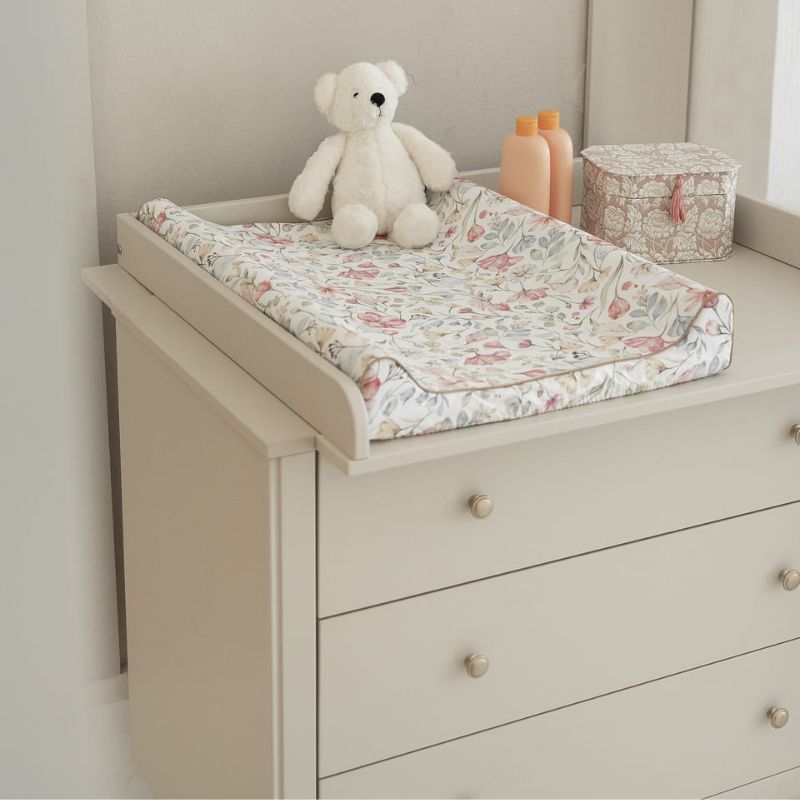 commode plank beige, beige commode, beige babymeubel, beige kindermeubel, ladekast met verschoonplank, beige verschoonplank